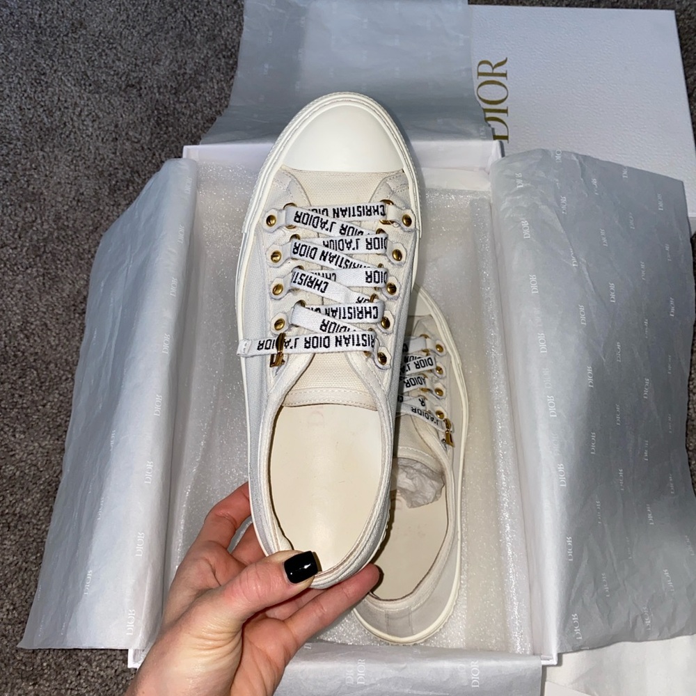 Authentic Dior Women's Cream Sneakers - Picture 2 of 15